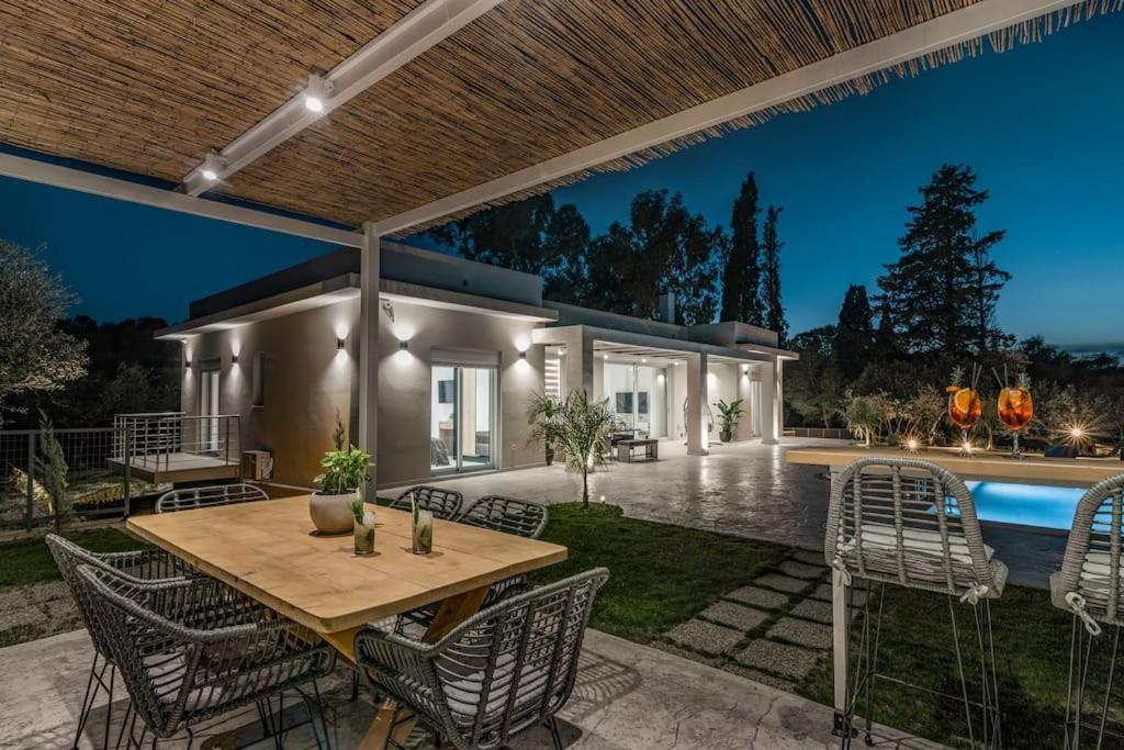 Melissia Luxury Villa Kalamákion Exteriér fotografie