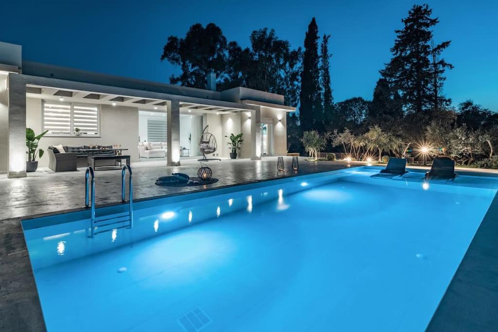 Melissia Luxury Villa Kalamákion Exteriér fotografie